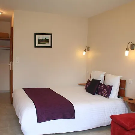 Chambres D'hotes Le Val Sarah